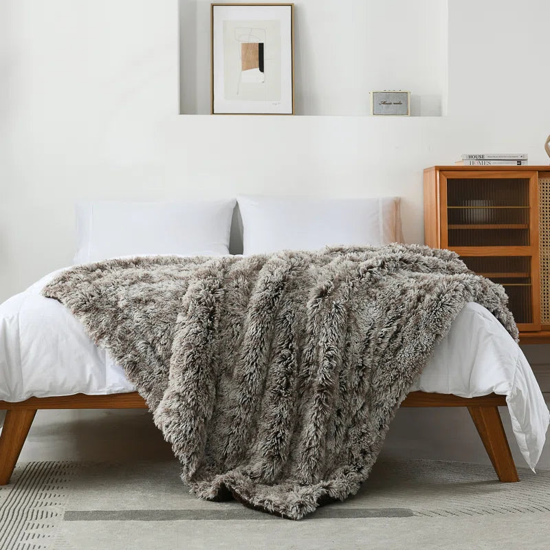 Super Soft Fuzzy Fluffy Sherpa Faux Fur Throw