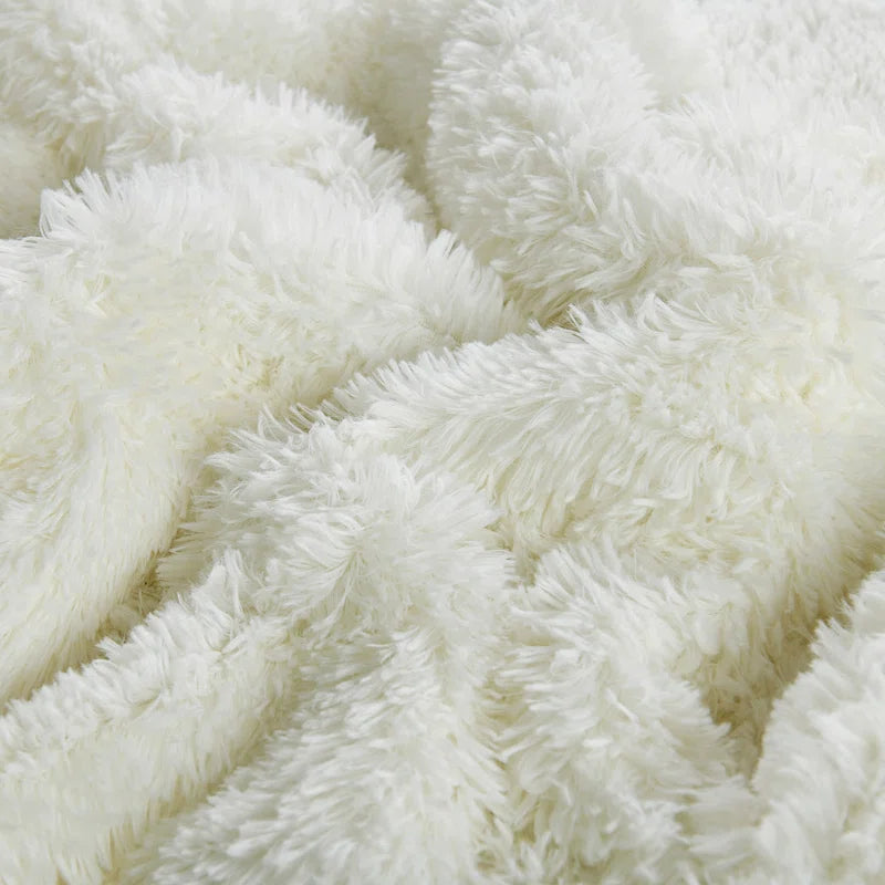 Super Soft Fuzzy Fluffy Sherpa Faux Fur Throw