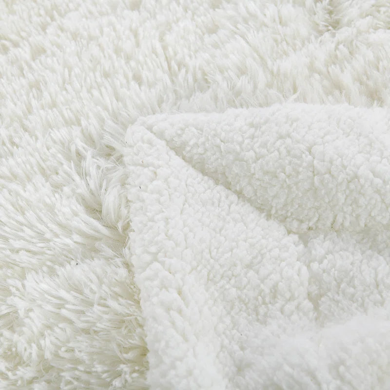 Super Soft Fuzzy Fluffy Sherpa Faux Fur Throw