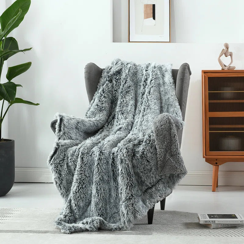 Super Soft Fuzzy Fluffy Sherpa Faux Fur Throw