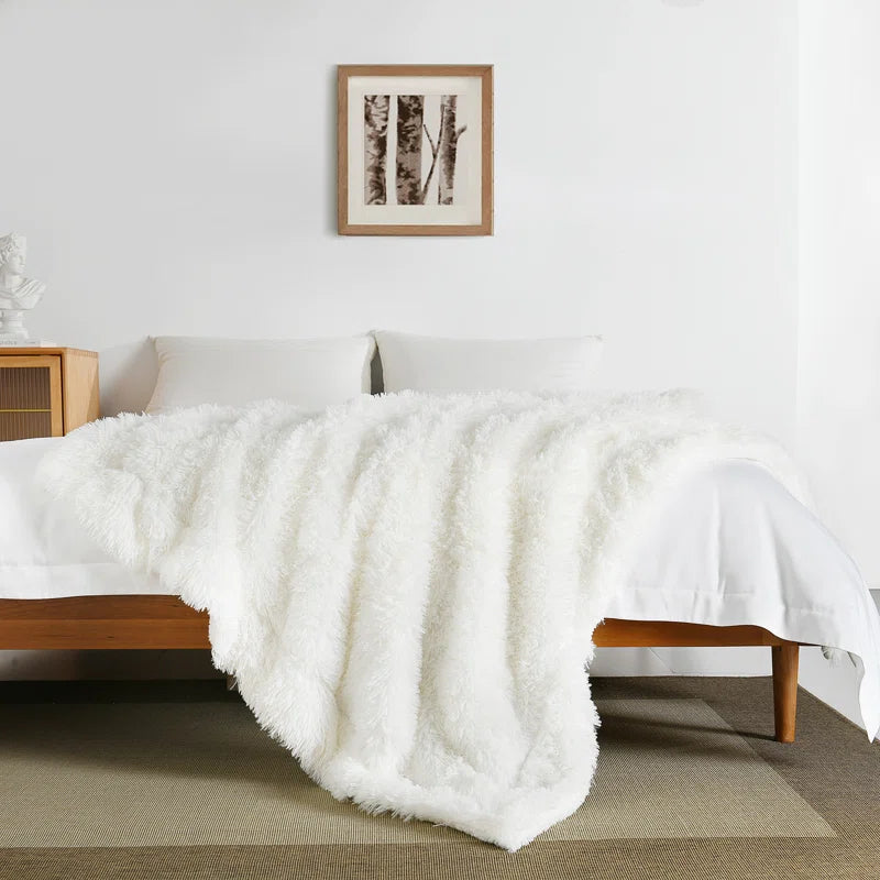 Super Soft Fuzzy Fluffy Sherpa Faux Fur Throw